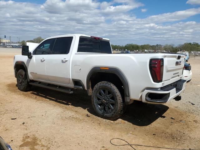 1GT49PE70RF311735 - 2024 GMC SIERRA K2500 AT4 WHITE photo 2