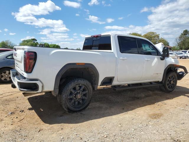 1GT49PE70RF311735 - 2024 GMC SIERRA K2500 AT4 WHITE photo 3