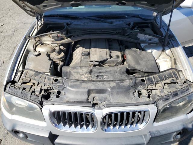 WBXPA93435WD06084 - 2005 BMW X3 3.0I SILVER photo 11