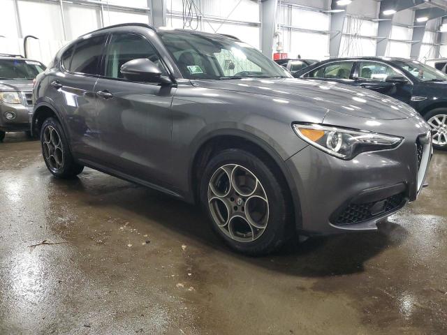 ZASFAKPN3J7B66355 - 2018 ALFA ROMEO STELVIO SPORT Graphit Foto 4
