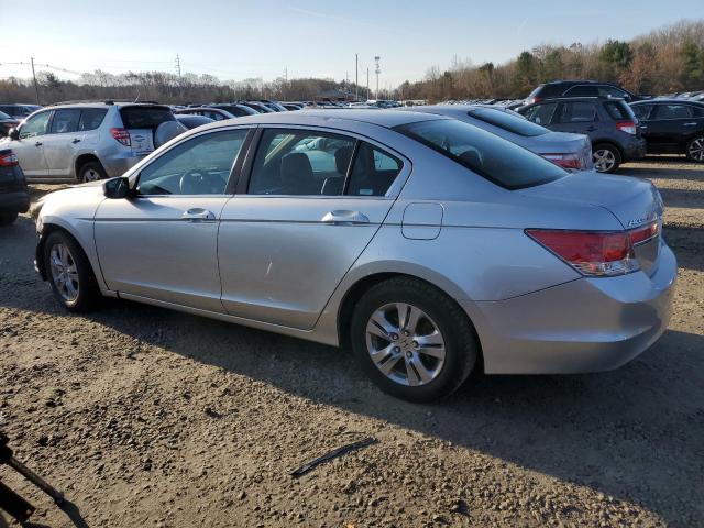 1HGCP2F69CA215263 - 2012 HONDA ACCORD SE SILVER photo 2