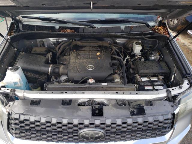 5TFCW5F18JX023687 - 2018 TOYOTA TUNDRA DOUBLE CAB SR/SR5 SILVER photo 11