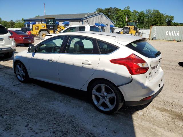 1FADP3N23EL104177 - 2014 FORD FOCUS TITANIUM WHITE photo 2