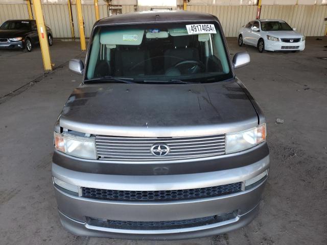 JTLKT334564103064 - 2006 TOYOTA SCION XB SILVER photo 5