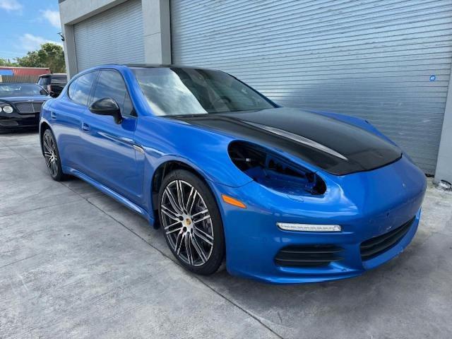 WP0AA2A7XGL001514 - 2016 PORSCHE PANAMERA 2 BLUE photo 4