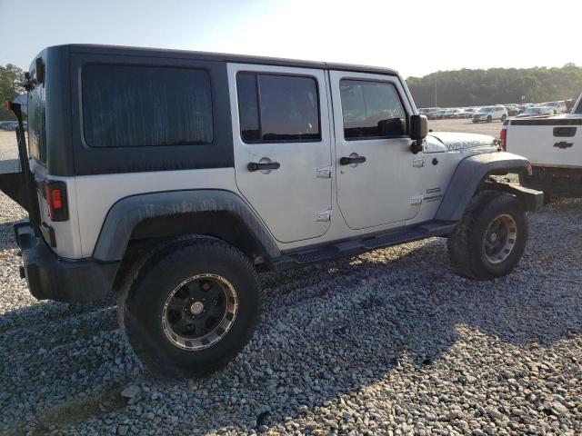 1J4HA3H18BL527178 - 2011 JEEP WRANGLER U SPORT SILVER photo 3