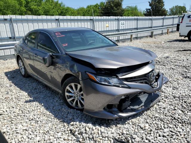 4T1B11HK7JU550089 - 2018 TOYOTA CAMRY L GRAY photo 4