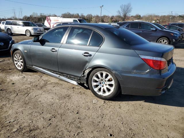 WBANV93508CZ64513 - 2008 BMW 535 XI GRAY photo 2