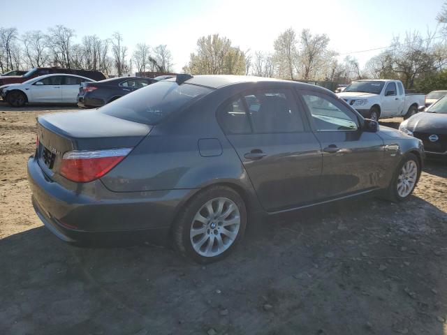 WBANV93508CZ64513 - 2008 BMW 535 XI GRAY photo 3