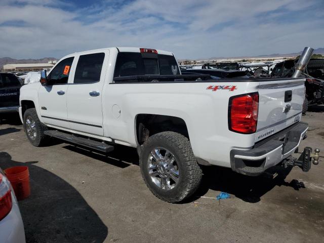 1GC1KXE86GF140440 - 2016 CHEVROLET SILVERADO K2500 HIGH COUNTRY WHITE photo 2