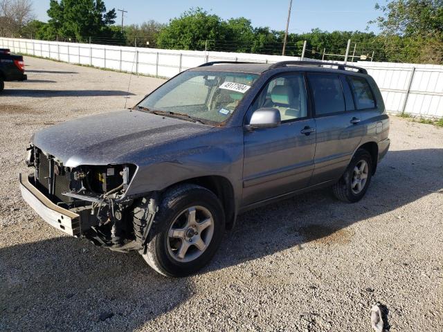 2004 TOYOTA HIGHLANDER BASE, 