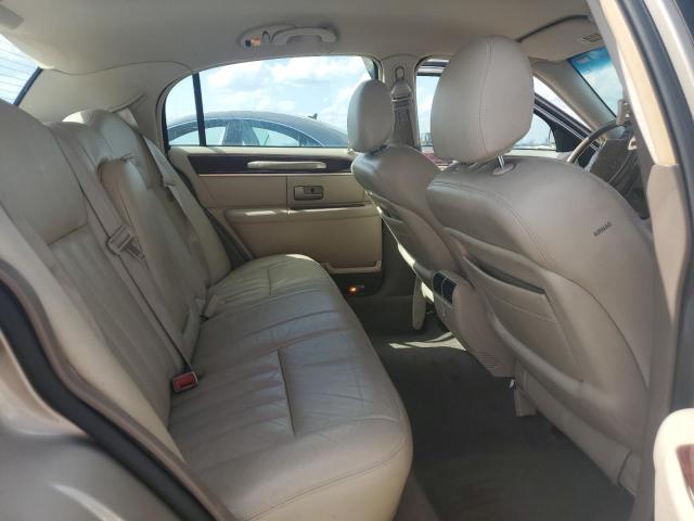 1LNHM81W44Y607269 - 2004 LINCOLN TOWN CAR EXECUTIVE Beige Foto 10