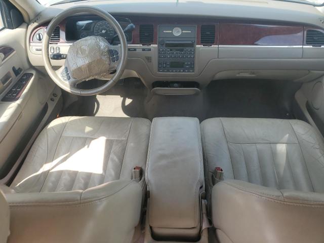1LNHM81W44Y607269 - 2004 LINCOLN TOWN CAR EXECUTIVE Beige Foto 8