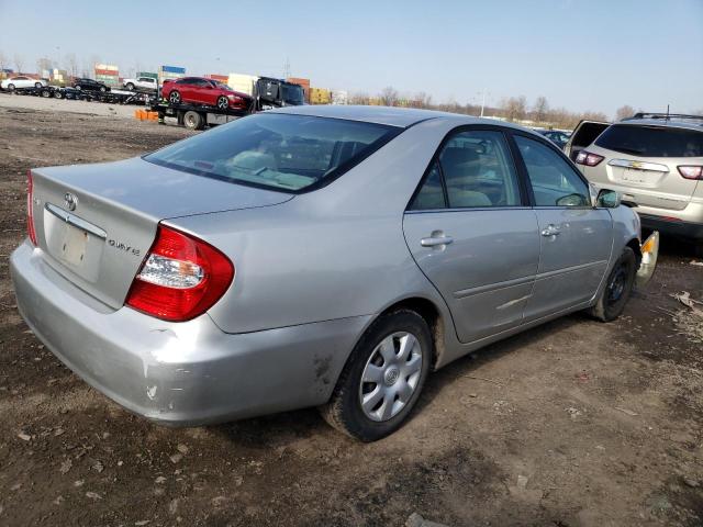 4T1BE32KX4U355360 - 2004 TOYOTA CAMRY LE SILVER photo 3