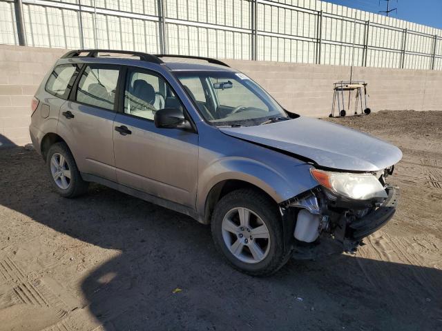 JF2SH6BC1AH904200 - 2010 SUBARU FORESTER XS Gümüş fotoğraf 4