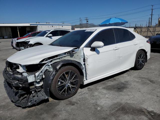 4T1G31AK4PU609389 - 2023 TOYOTA CAMRY SE NIGHT SHADE WHITE photo 1