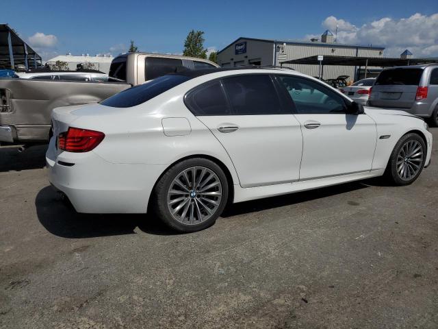 WBAFR9C55BDE81516 - 2011 BMW 550 I WHITE photo 3