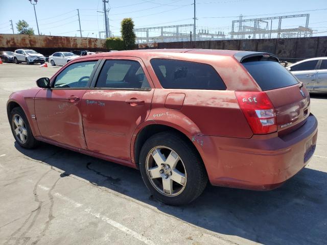 2D4GZ58225H549700 - 2005 DODGE MAGNUM R/T RED photo 2