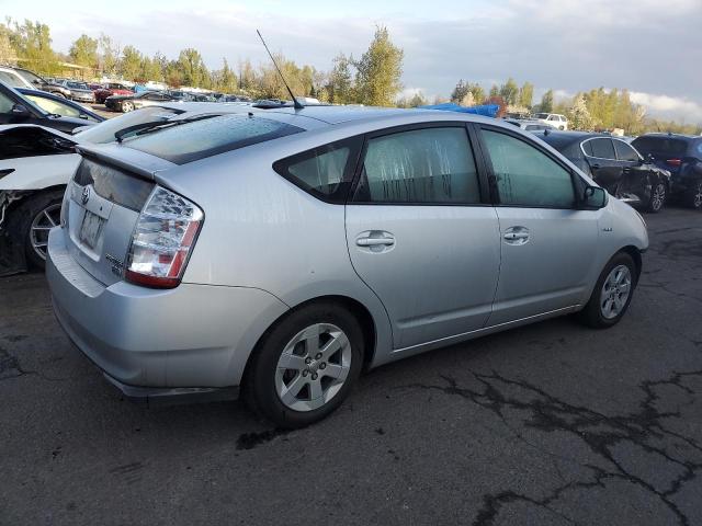 JTDKB20U777681793 - 2007 TOYOTA PRIUS SILVER photo 3