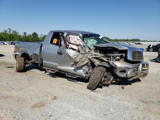 5TBBV54118S513804 - 2008 TOYOTA TUNDRA DOUBLE CAB SILVER photo 4