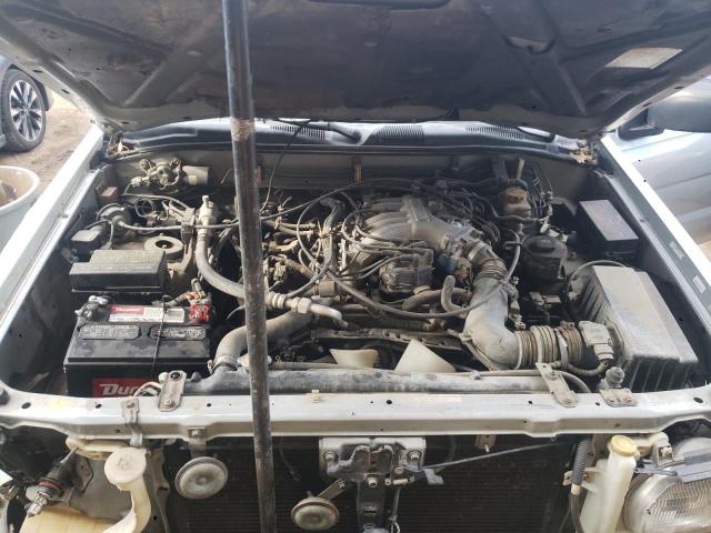 JN8AR05Y0WW257274 - 1998 NISSAN PATHFINDER LE 银色 照片 12