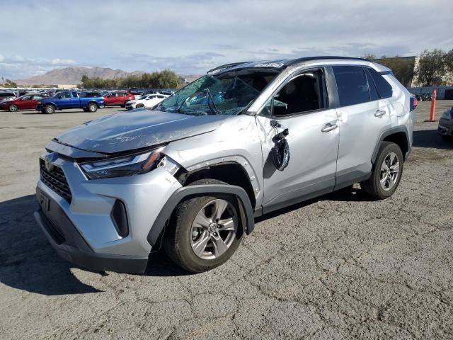 2022 TOYOTA RAV4 XLE, null