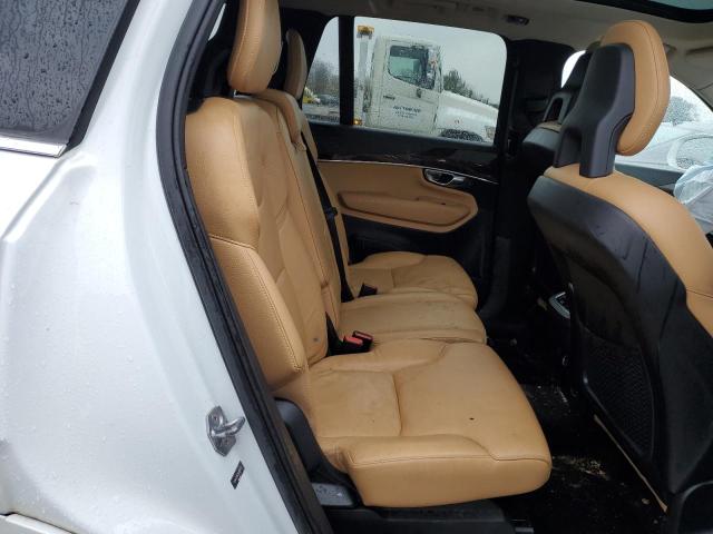 YV4A22PKXG1074173 - 2016 VOLVO XC90 T6 WHITE photo 10