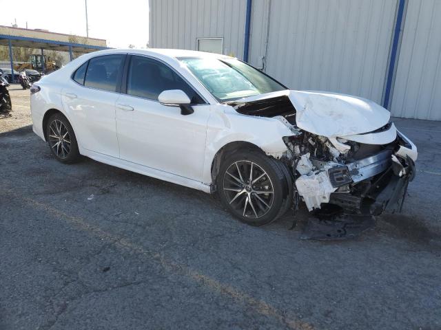 4T1G11AK2PU748815 - 2023 TOYOTA CAMRY SE NIGHT SHADE WHITE photo 4
