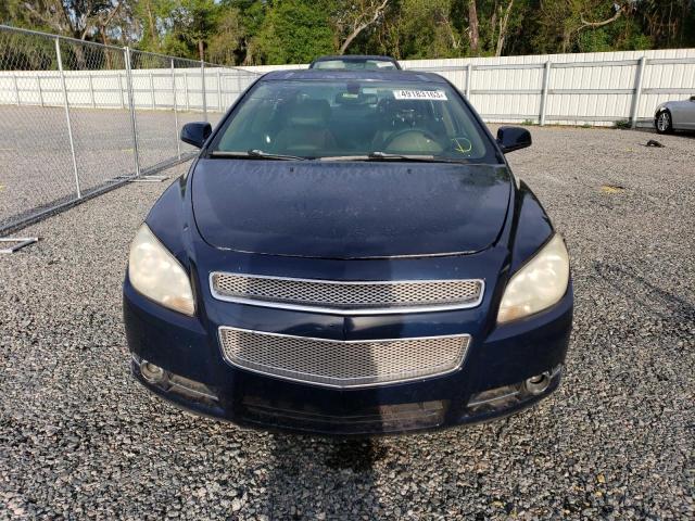 1G1ZK577184242973 - 2008 CHEVROLET MALIBU LTZ ლურჯი ფოტო 5