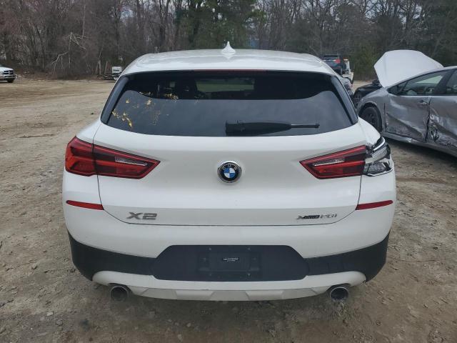 WBXYJ5C38JEF80689 - 2018 BMW X2 XDRIVE28I WHITE photo 6