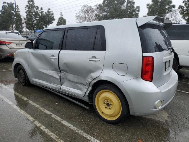 JTLKE50E681004664 - 2008 TOYOTA SCION XB SILVER photo 2