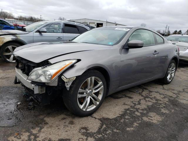 2009 INFINITI G37, 