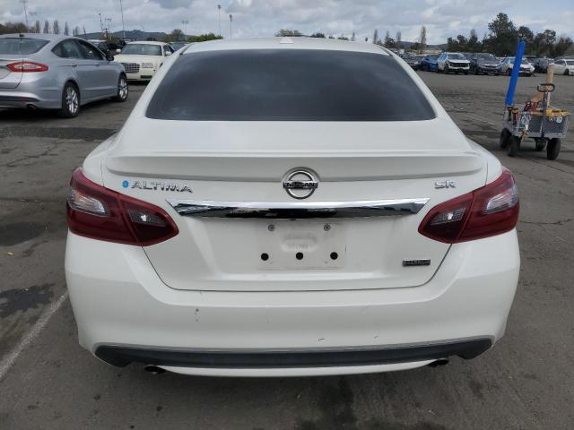 1N4AL3AP6JC156056 - 2018 NISSAN ALTIMA 2.5 أبيض صورة 6