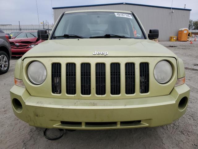 1J4NT2GBXAD501241 - 2010 JEEP PATRIOT SPORT GREEN photo 5