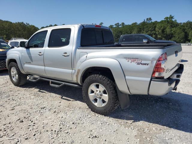 5TFJU4GN8BX011968 - 2011 TOYOTA TACOMA DOUBLE CAB PRERUNNER SILVER photo 2