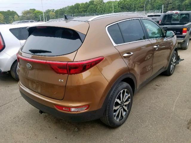 KNDPNCAC3H7235456 - 2017 KIA SPORTAGE EX  photo 4