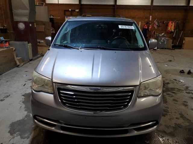 2C4RC1BGXDR793334 - 2013 CHRYSLER TOWN & COU TOURING 银色 照片 5