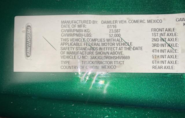 3AKJGLDR0HSHV9669 - 2017 FREIGHTLINER CASCADIA 1 GREEN photo 10