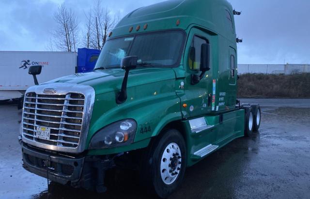 3AKJGLDR0HSHV9669 - 2017 FREIGHTLINER CASCADIA 1 GREEN photo 2