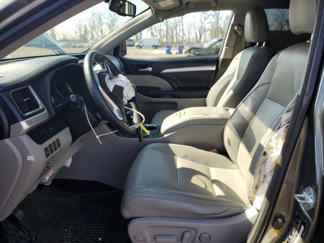 5TDJKRFH0GS295169 - 2016 TOYOTA HIGHLANDER XLE GRAY photo 7