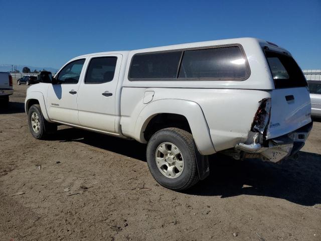 5TEMU52N06Z232926 - 2006 TOYOTA TACOMA DOUBLE CAB LONG BED WHITE photo 2