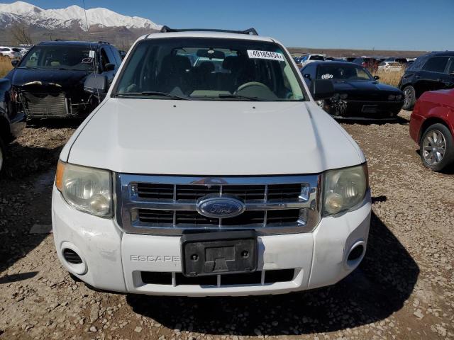 1FMCU92Z48KE62137 - 2008 FORD ESCAPE XLS WHITE photo 5