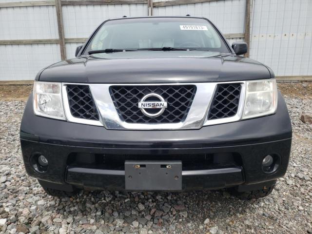 5N1AR18WX6C682560 - 2006 NISSAN PATHFINDER LE 黑色 照片 5