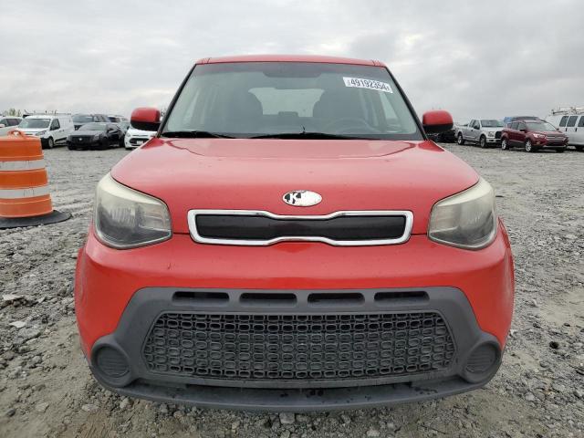 KNDJP3A5XF7747696 - 2015 KIA SOUL + RED photo 5