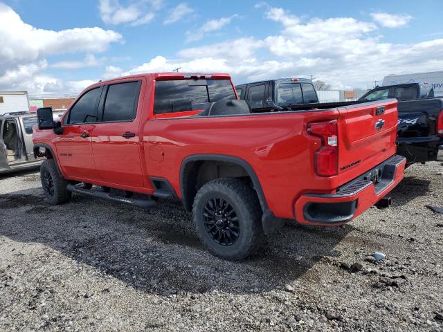 1GC4YPE74NF146916 - 2022 CHEVROLET silverado K2500 HEAVY DUTY LTZ RED photo 2