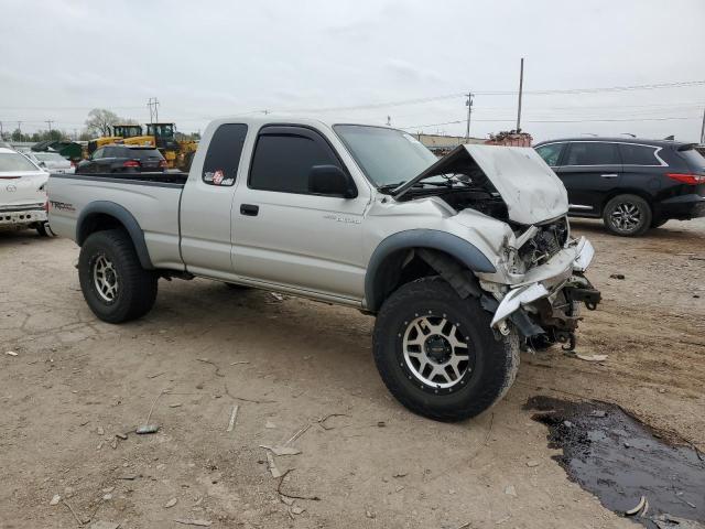 5TEWN72N43Z152302 - 2003 TOYOTA TACOMA XTRACAB SILVER photo 4