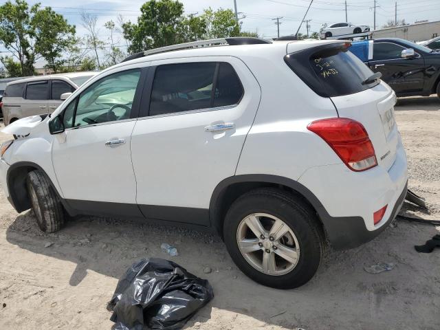 KL7CJPSB6JB610389 - 2018 CHEVROLET TRAX 1LT WHITE photo 2