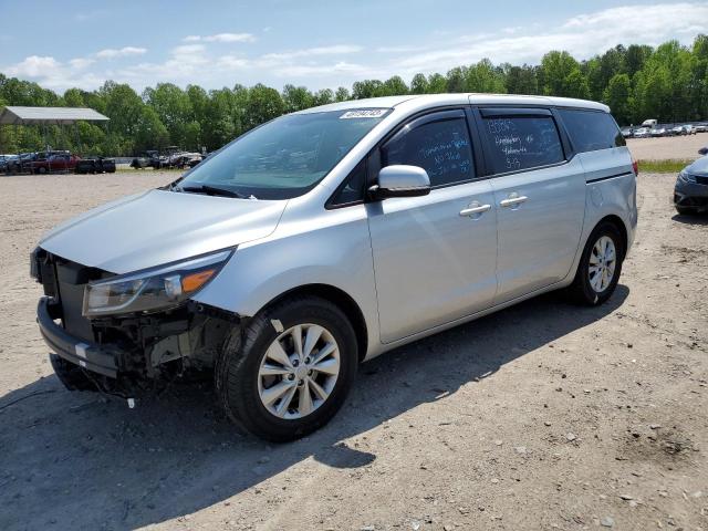 KNDMA5C19H6282888 - 2017 KIA SEDONA L SILVER photo 1