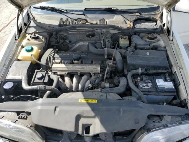 YV1LW5643W2362320 - 1998 VOLVO V70 GLT WHITE photo 12