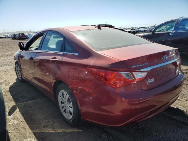 5NPEB4AC8BH092285 - 2011 HYUNDAI SONATA GLS RED photo 2